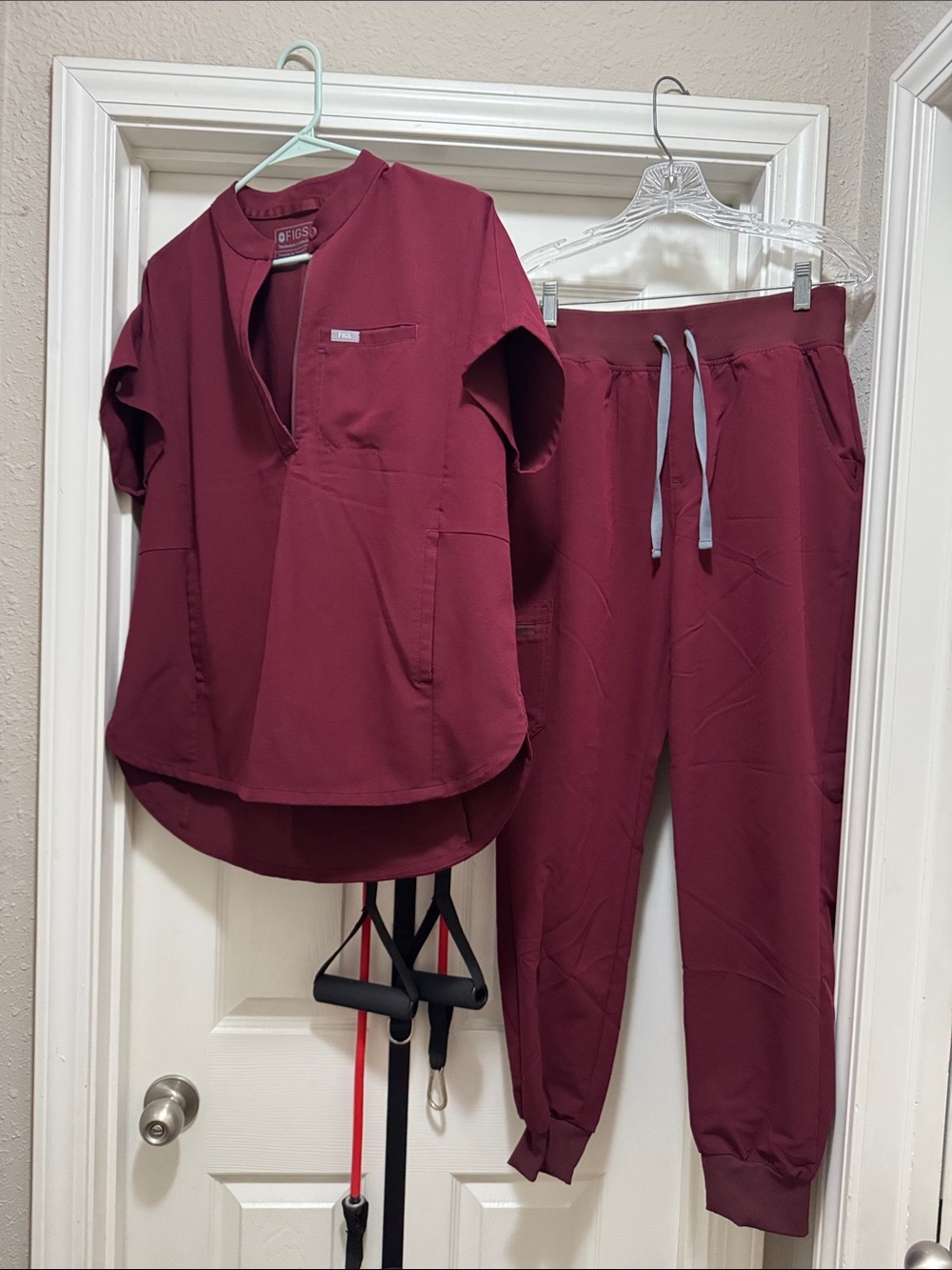 Figs Women's Burgundy V-Neck Scrub Top & Jogger Pants Set